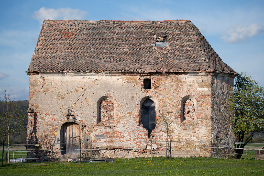 monika-dietrich-denkmal-kapelle-auburg_10